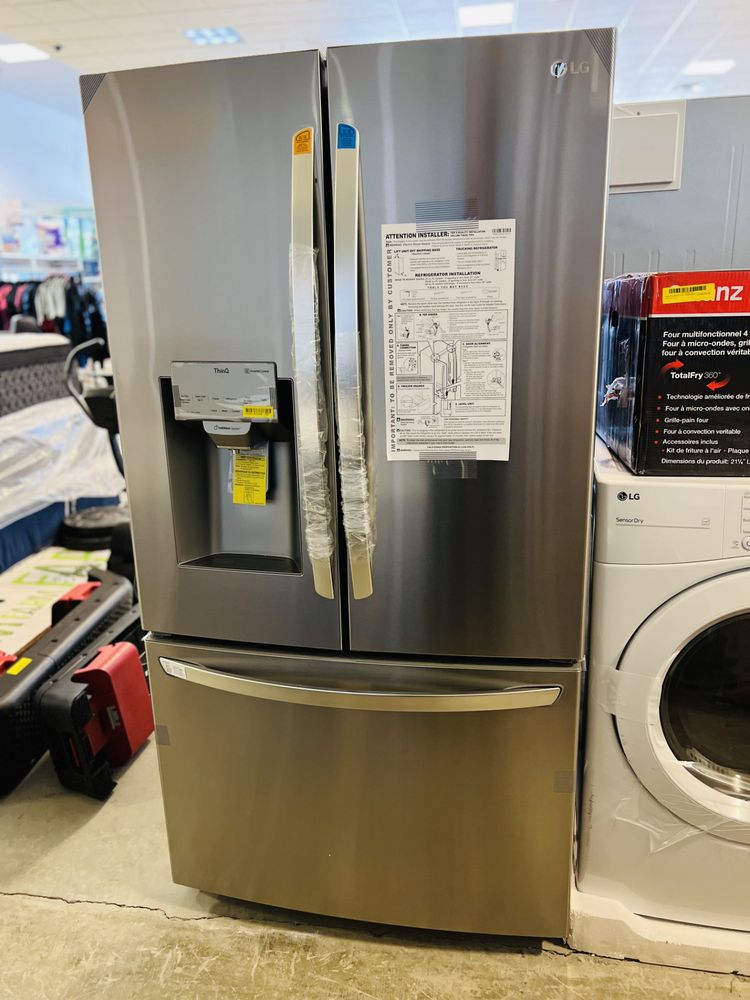 URBAN WHOLESALE LIQUIDATION Updated October 2024 22 Photos 9631