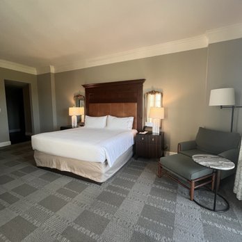 Omni Barton Creek Resort & Spa - Room - Hotels Near Me - Austin, Texas Omni Barton Creek Resort & Spa - Room - Hotels Near Me - Austin, Texas
