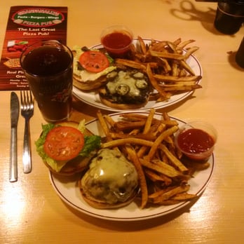 Granfanallys - Pizza Near Me - Salem, New Hampshire Granfanallys - Pizza Near Me - Salem, New Hampshire
