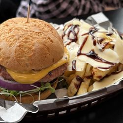 The Big Garlic - The Beyond Burger and Truffle Fries