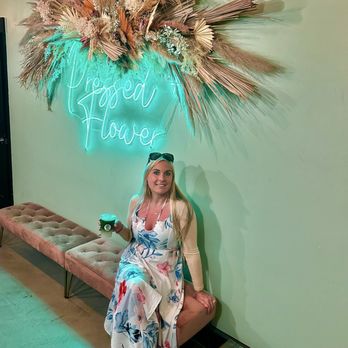 Pressed + Flower - Coffee & Tea Near Me - Azusa, California Pressed + Flower - Coffee & Tea Near Me - Azusa, California