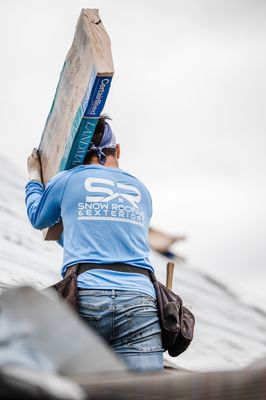 Snow Roofing and Exteriors