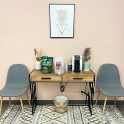 The Waxing Room - Refreshments anyone?