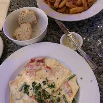 Isabella Cafe - Rigatoni with braised Italian sausage & lobster ravioli in lemon cream sauce - Italian Near Me - Tinley Park, Illinois