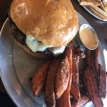 Perrysburger's - Fungus Burger with Sweet potato wedges! - Burgers Near Me - Perrysburg, Ohio