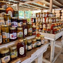 Gloria's Produce Stand