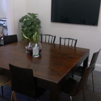 No 84 - Table - Cafes Near Me - Albert Park, VIC