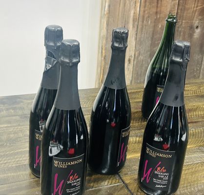CAST Wines by null
