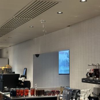 Starbucks - Coffee & Tea Near Me - Colorado Springs, Colorado