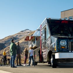 Truck Eddy BBQ & Shakes