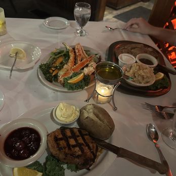 Snake River Saloon and Steakhouse - Alaskan King Crab, Black Forest Pork Chops, Prime Rib - New American Near Me - Keystone, Colorado Snake River Saloon and Steakhouse - Alaskan King Crab, Black Forest Pork Chops, Prime Rib - New American Near Me - Keystone, Colorado