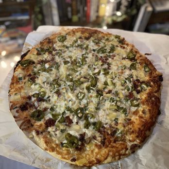 Ray's Pizza - Boss lady combo pizza (giant, 16"), ready to eat - Pizza Near Me - Pioneer, California