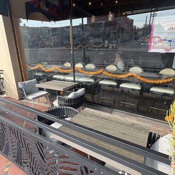 Cocina De Barrio - Outside patio seating - Breakfast & Brunch Near Me - San Diego, California Cocina De Barrio - Outside patio seating - Breakfast & Brunch Near Me - San Diego, California