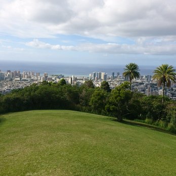 Pu'u 'Ualaka'a State Park - Parks Near Me - Honolulu, Hawaii