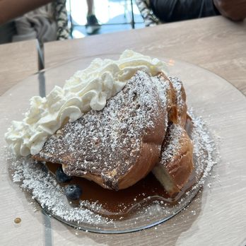 Toasted La Mesa - Stuffed French Toast - Breakfast & Brunch Near Me - La Mesa, California
