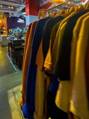 Artists & Fleas Market Chelsea by null