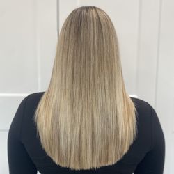 Carriage House Salon