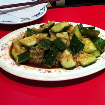 Dumpling House Restaurant - Garlic cucumber - Chinese Near Me - Toronto, Ontario