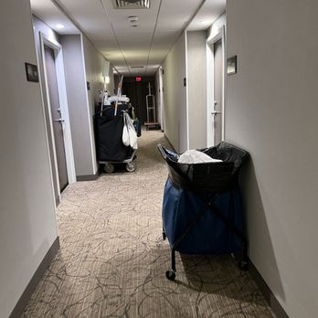 Hampton Inn Middletown - Hotels Near Me - Middletown, New York