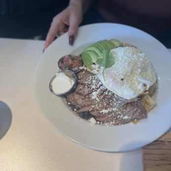 Cafe Mimosa - Chilaquiles with Steak - Breakfast & Brunch Near Me - Petaluma, California Cafe Mimosa - Chilaquiles with Steak - Breakfast & Brunch Near Me - Petaluma, California