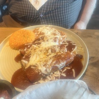 La Placita - Beer Bar Near Me - Oldsmar, Florida La Placita - Beer Bar Near Me - Oldsmar, Florida