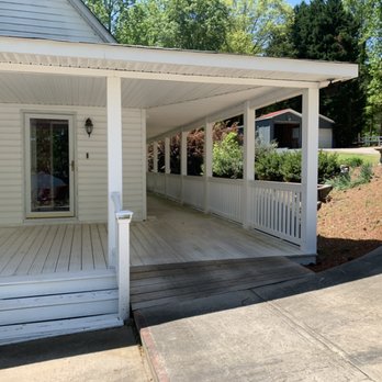 Exstream Power Washing - Dirty house, dust, mold on vinyl house - Pressure Washers Near Me Exstream Power Washing - Dirty house, dust, mold on vinyl house - Pressure Washers Near Me