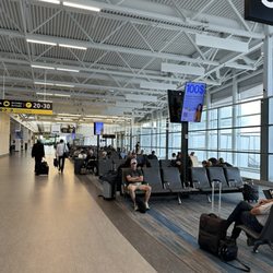 YQB - Aéroport International Jean-Lesage de Québec