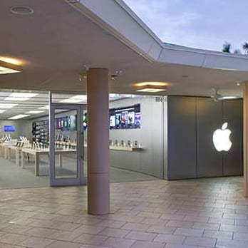 Apple Waterside Shops - Apple Store at Waterside Shoppes. From http://www.apple.com/retail/Waterside - Mobile Phones Near Me - Naples, Florida