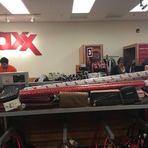 TJ MAXX - 39 Photos & 29 Reviews - 18329 Village Center Dr, Olney