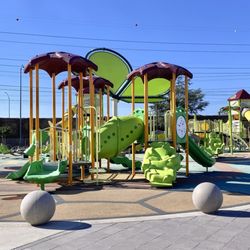 Barnes Park - Playground (Part 1)