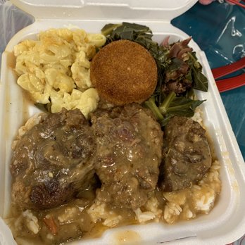 TIME 2 GRUB - Oxtails Over Rice with Drink with side of greens & Mac n cheese - Soul Food Near Me - Lancaster, California TIME 2 GRUB - Oxtails Over Rice with Drink with side of greens & Mac n cheese - Soul Food Near Me - Lancaster, California