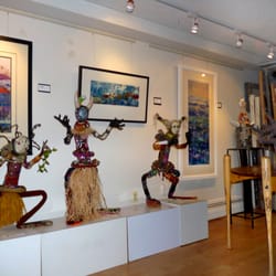 Zenith Gallery - Zenith Art Gallery - Iris Street location - lower level gallery, left wall
