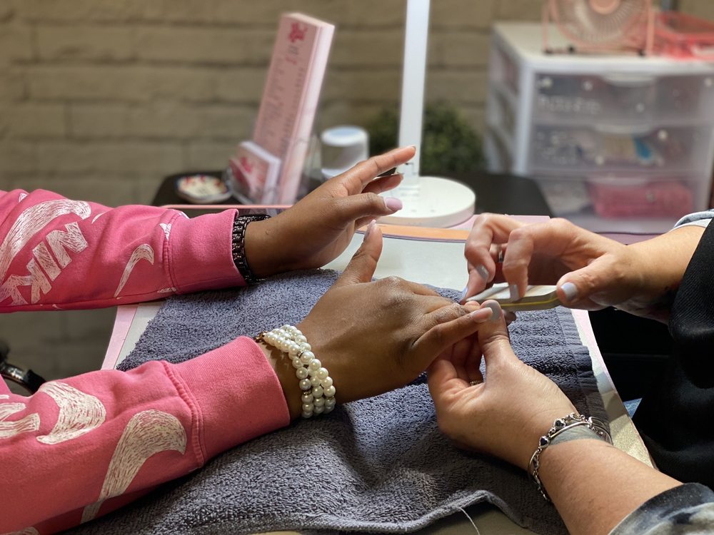 LOVE SALON AND BEAUTY LOUNGE 117 Photos & 16 Reviews 1310 Oak St