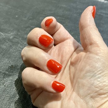 Attractive Nail & Spa - Nail Salons Near Me - Watertown, Massachusetts