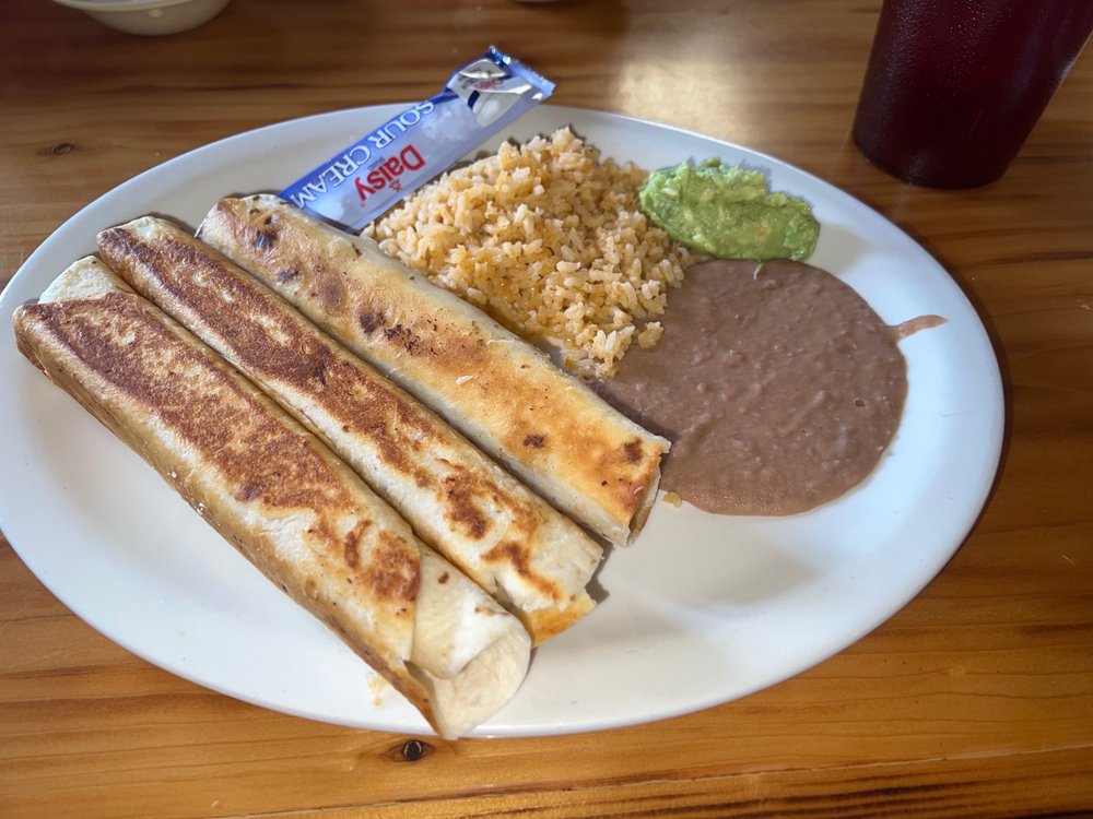 RANCH HOUSE RESTAURANT Updated September 2024 11 Reviews 1318 S