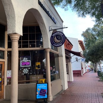 Insomnia Cookies - Ice Cream & Frozen Yogurt Near Me - Santa Barbara, California