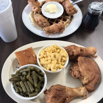 Mr A Ok's Kitchen - Fried chicken plate with Mac n cheese, green beans and corn bread.  Chicken and waffles - Soul Food Near Me - San Antonio, Texas