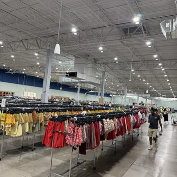 Reclectic - Thrift Stores Near Me - Tempe, Arizona