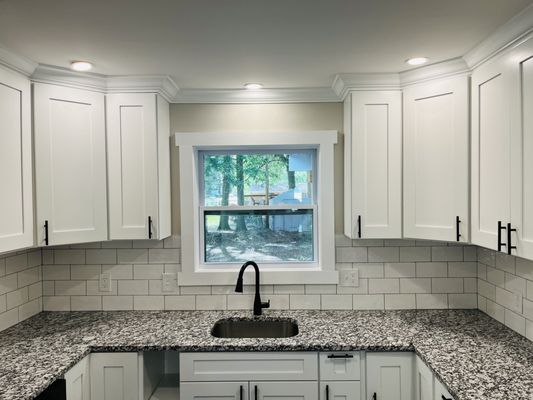 J704 Home Remodeling Logo