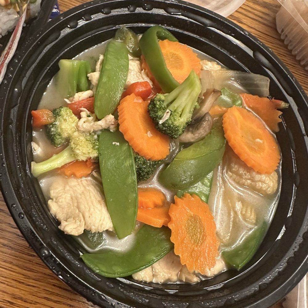 Hills To Sea - Vegetable Stir Fried - Added Chicken - Sushi Bars Near Me - Ephrata, Pennsylvania Hills To Sea - Vegetable Stir Fried - Added Chicken - Sushi Bars Near Me - Ephrata, Pennsylvania