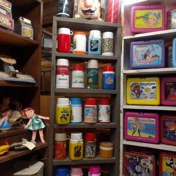Quechee Gorge Village - And their thermos - Shopping Centers Near Me - Quechee, Vermont Quechee Gorge Village - And their thermos - Shopping Centers Near Me - Quechee, Vermont