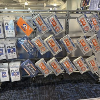 UTA Bookstore - License plate holders - Bookstores Near Me - Arlington, Texas