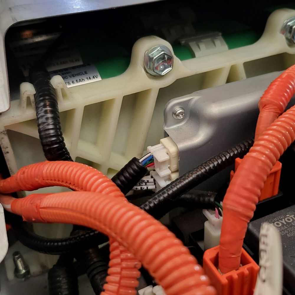 Electron Automotive - Inside the green cylinder hybrid battery. - Auto Repair Near Me - Orange, California