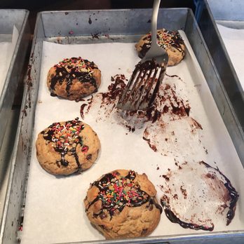 Chip City - Limited edition FOODBABYny hot fudge cookie - Bakeries Near Me - Astoria, New York Chip City - Limited edition FOODBABYny hot fudge cookie - Bakeries Near Me - Astoria, New York