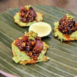 Tuna Tostones