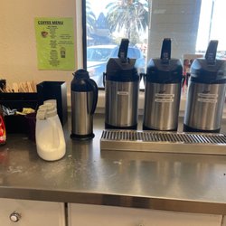 Fresh coffee bar. Recommend: Cafe con Canela