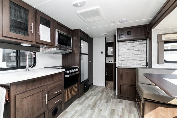 WATERDOG RV - Updated April 2026 - 23 Photos & 20 Reviews - 3190 SE ...