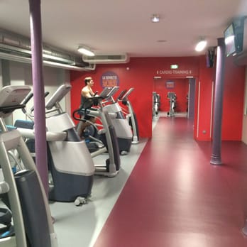 Neoness - Cardio - Gyms Near Me - Paris, 75