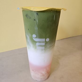 Junbi Matcha & Tea - Sakura lychee matcha latte - Bubble Tea Near Me - San Francisco, California