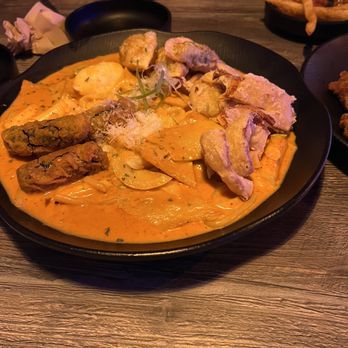 Mighty Chick - Ttebioki Rose Rice Cakes combo - Chicken Wings Near Me - Plano, Texas